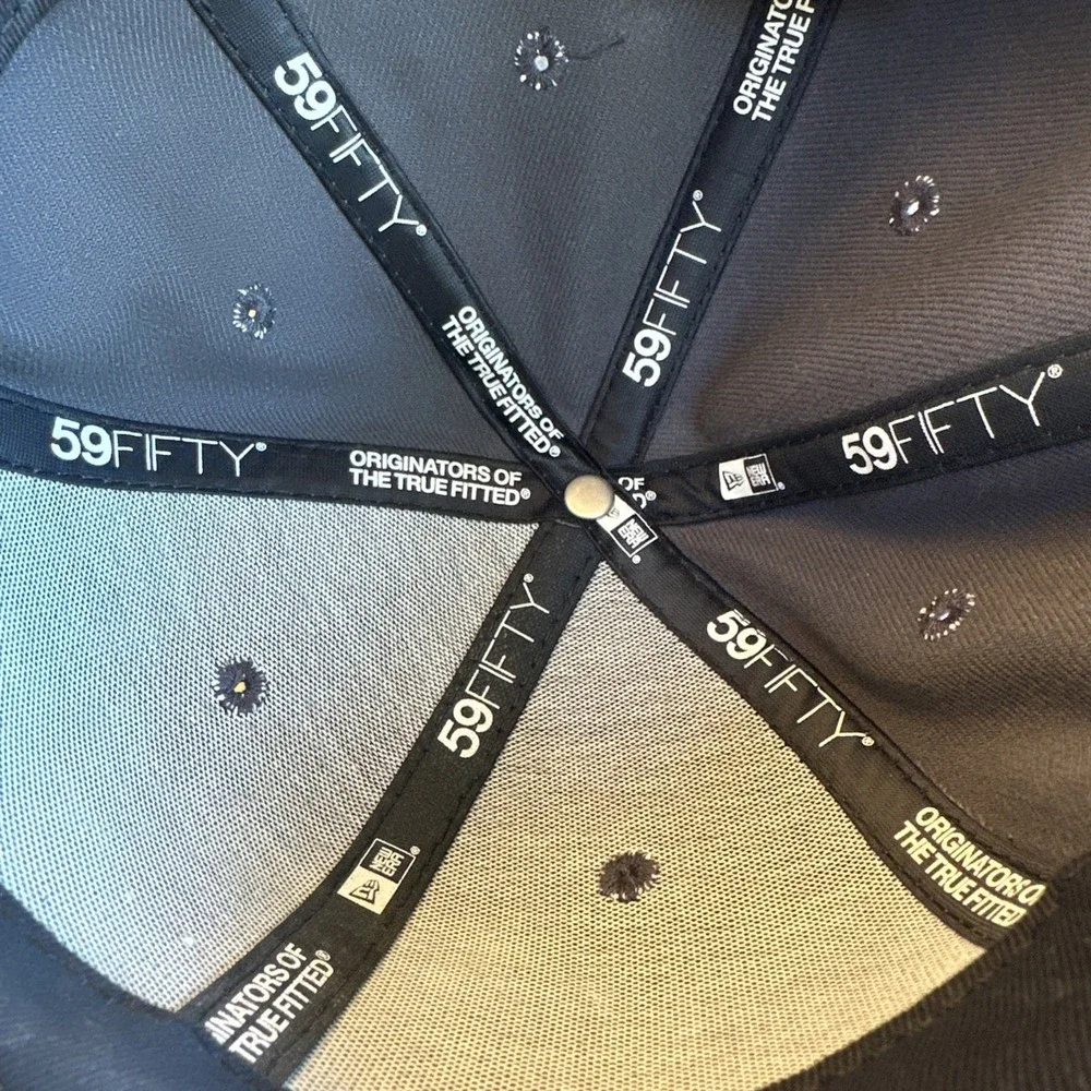 New Era‎ 59Fifty San Diego Padres Fitted Hat Size 7 Gray Blue Baseball Friar